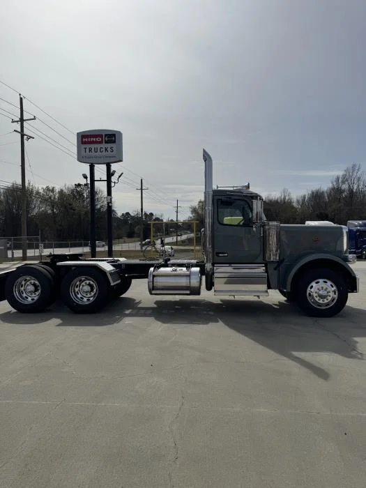2027 Peterbilt 589 in Texarkana, TX — photo 12