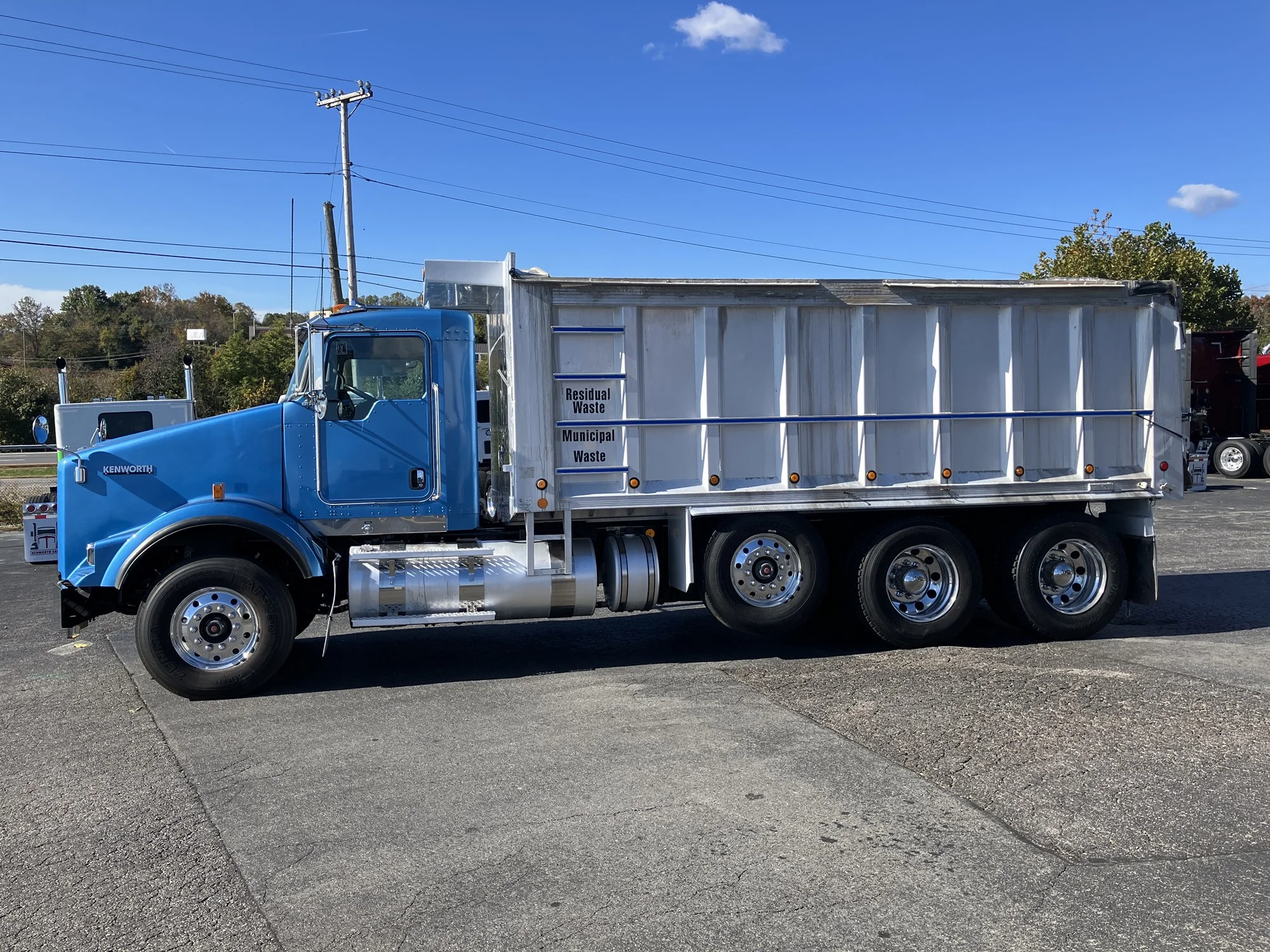 2023 Kenworth T800 - image 6