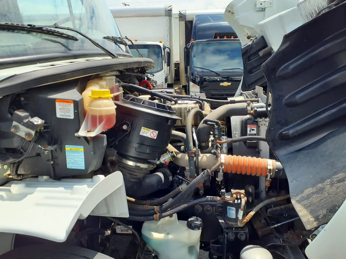 2020 Freightliner M2 106 - image 11