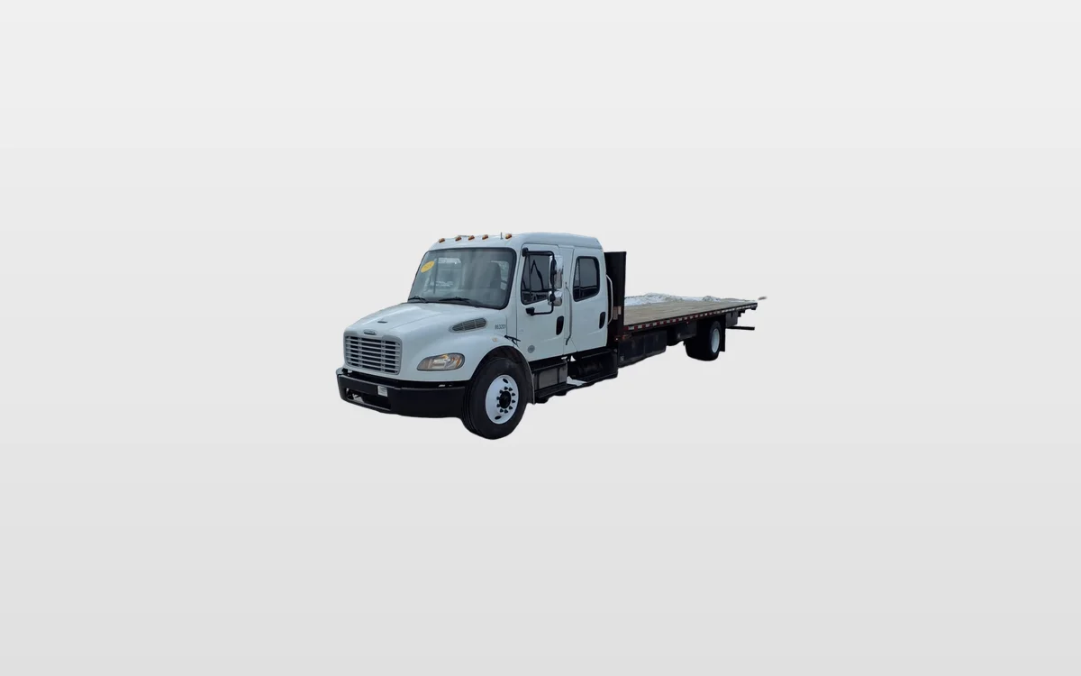 2019 Freightliner M2 106 - image 1