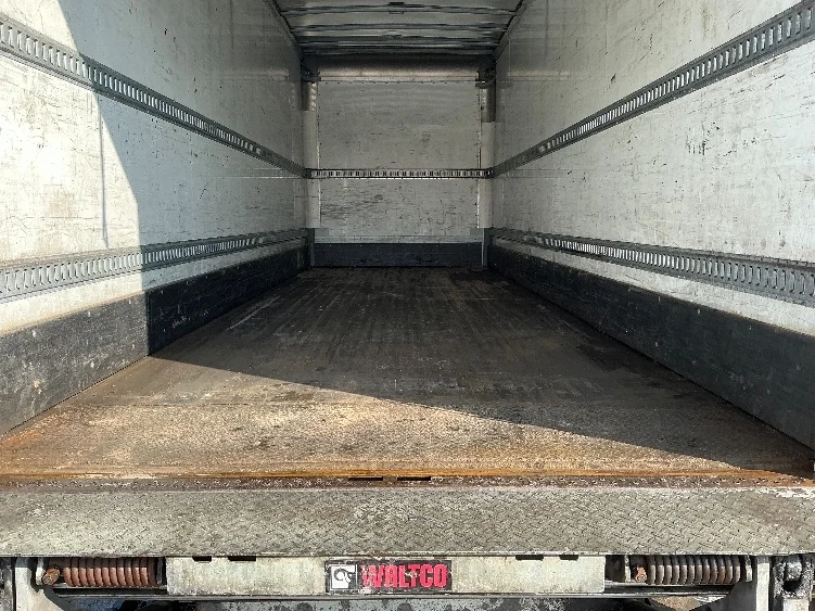 2020 Freightliner M2 106 in Duncansville, PA — photo 10