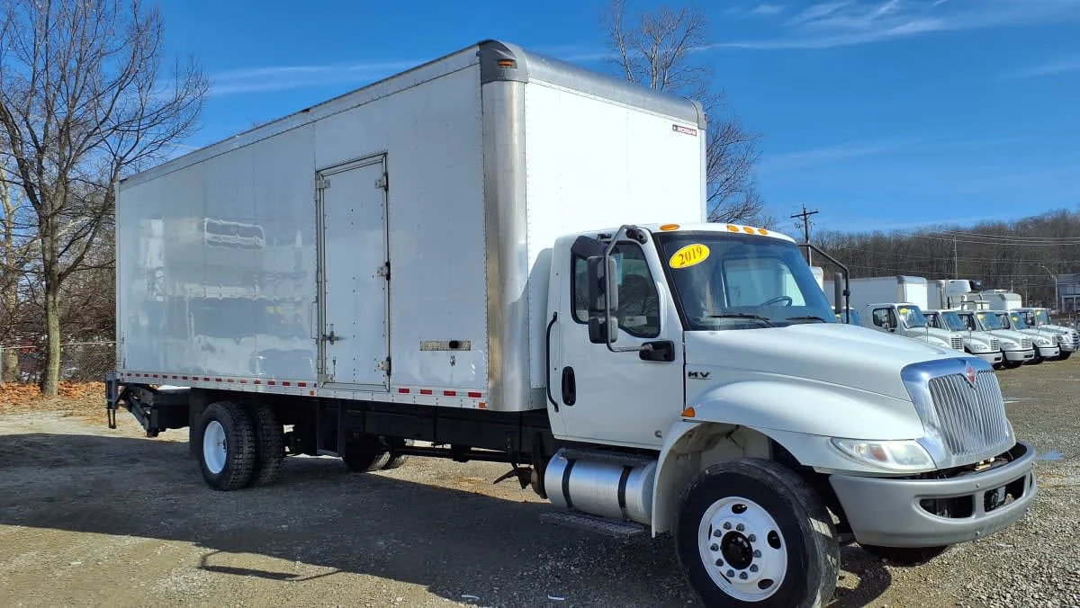 2019 International MV in West Chester, OH — photo 3