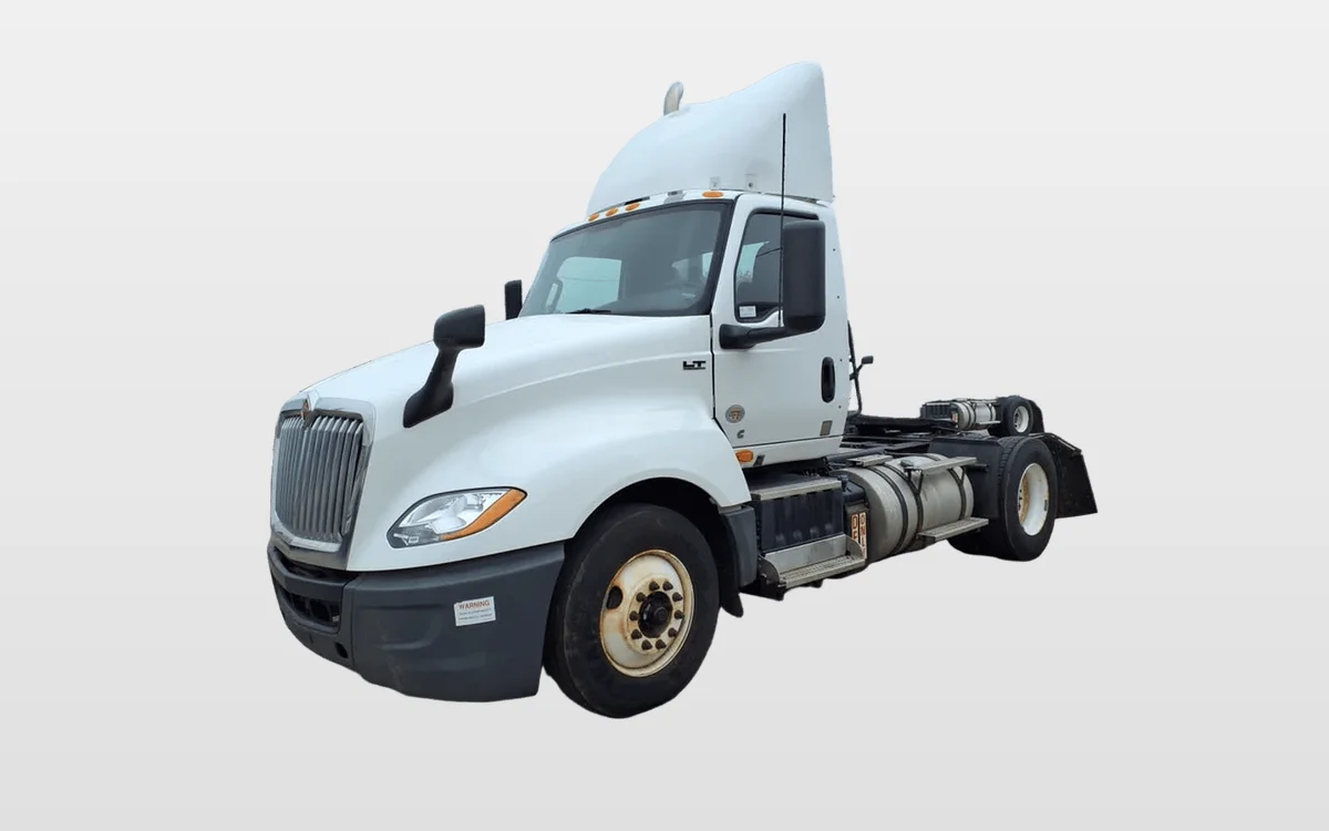 2021 International - image 1