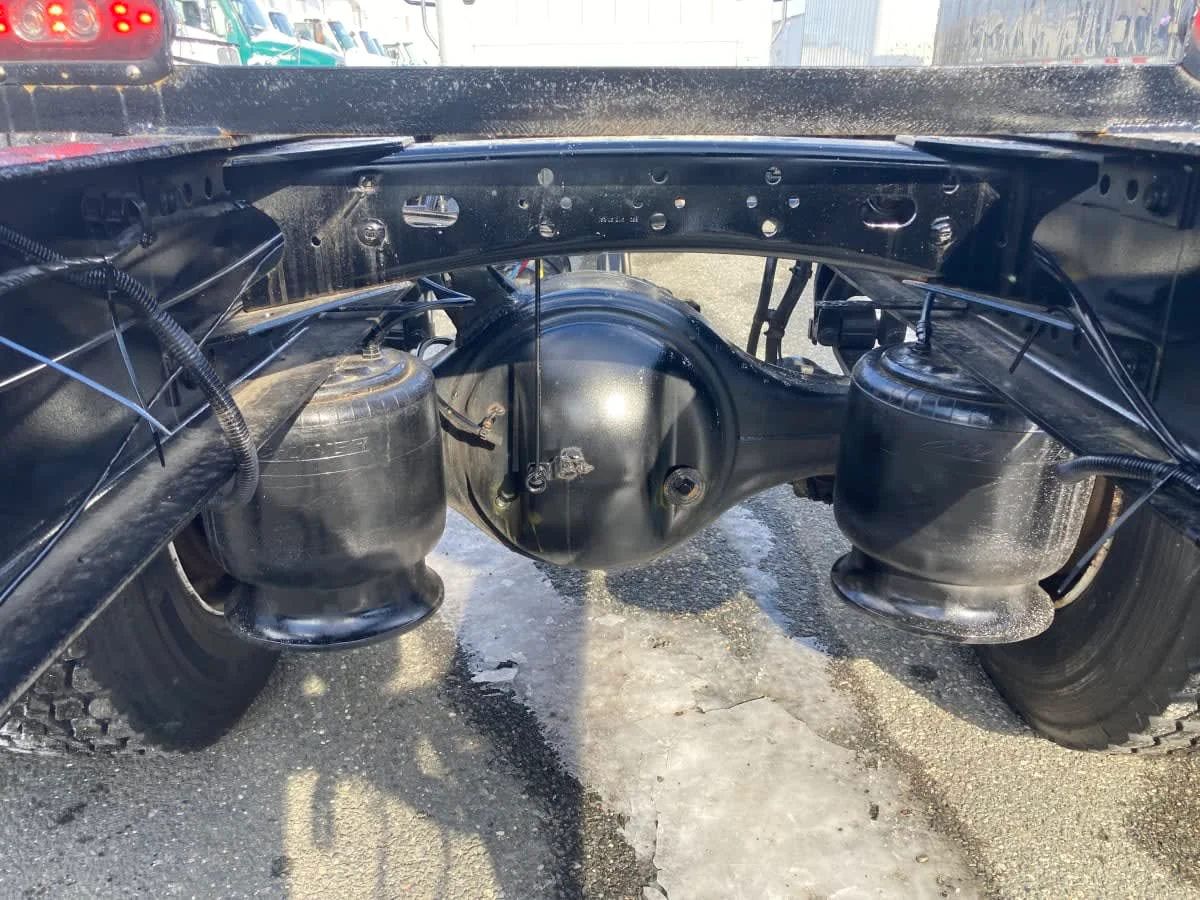 2020 Freightliner M2 106 in Springfield, MA — photo 7