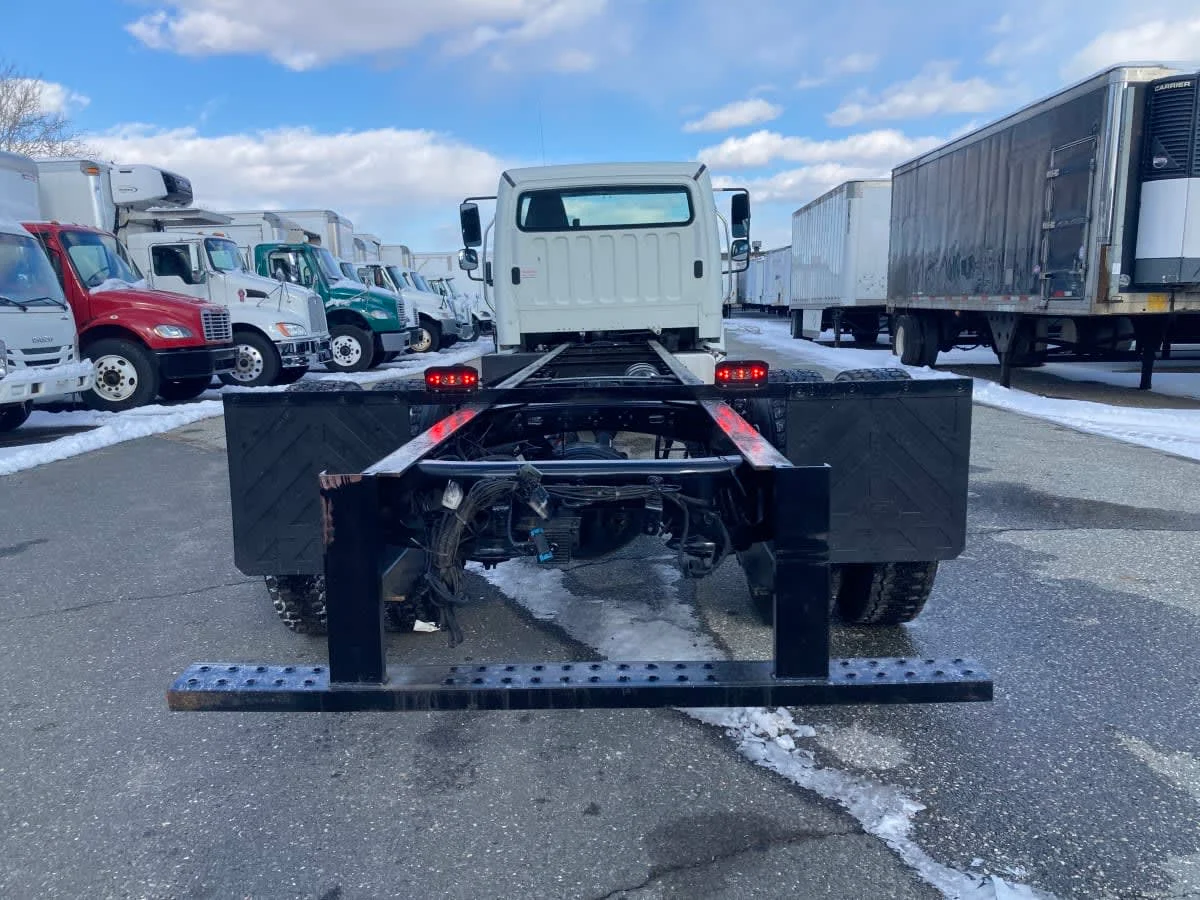2020 Freightliner M2 106 in Springfield, MA — photo 5