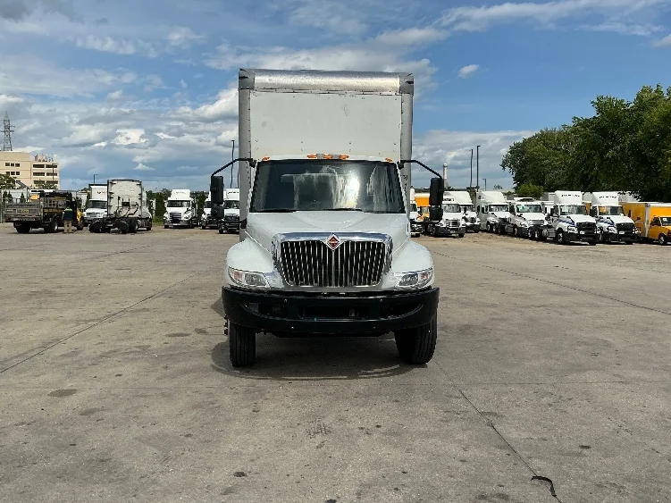 2020 International MV in Springfield, MA — photo 2