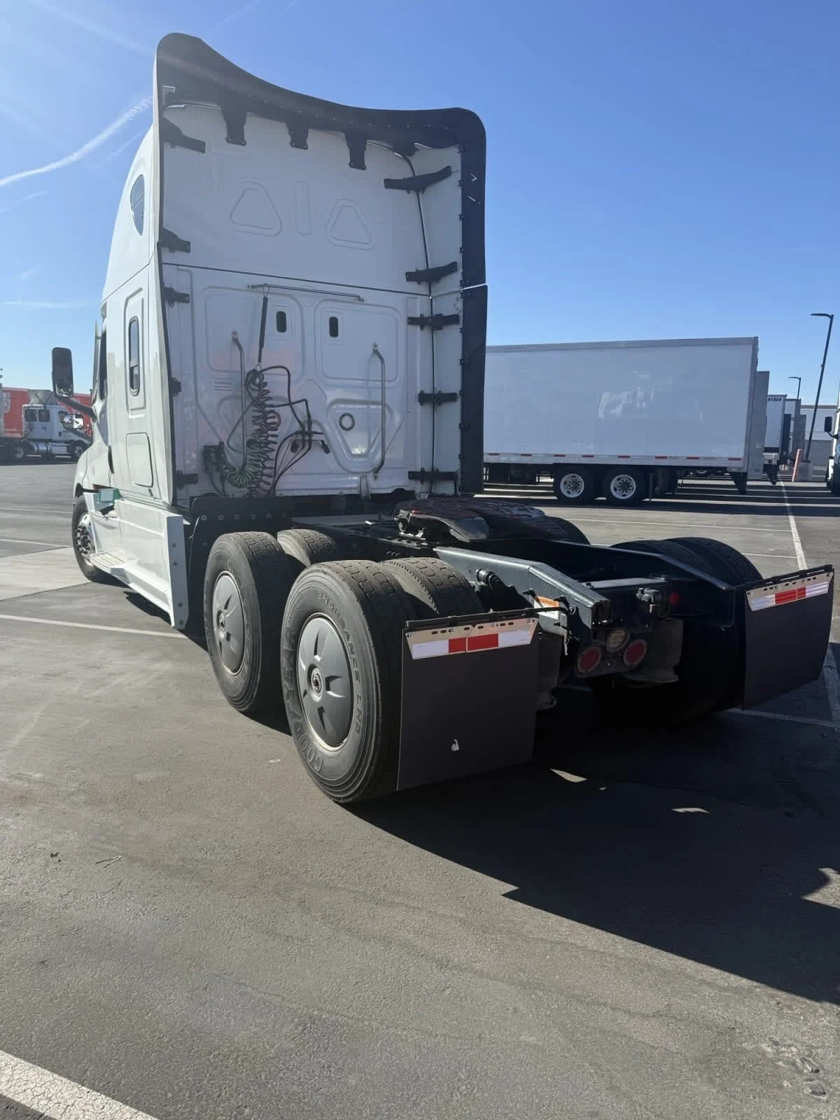 2023 Freightliner Cascadia in North Las Vegas, NV — photo 6