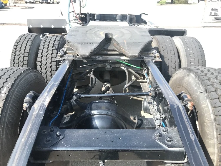 2020 Freightliner Cascadia - image 6