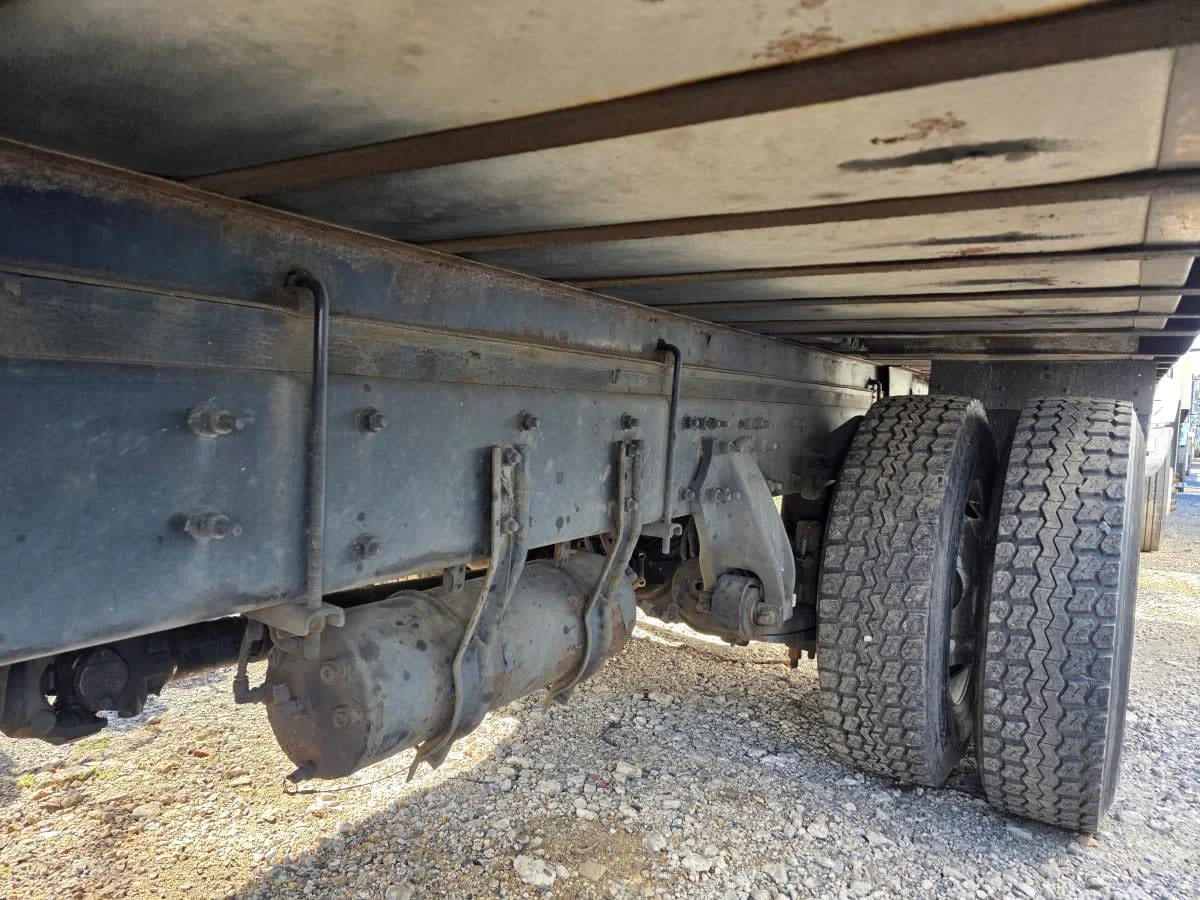 2017 Freightliner M2 106 - image 12