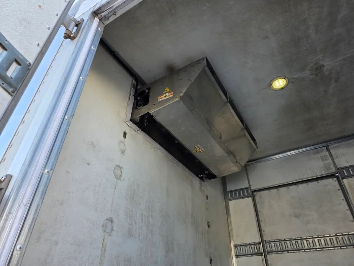 2017 Freightliner M2 106 - image 7