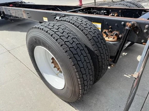 2019 Hino 268 in Salt Lake City, UT — photo 9