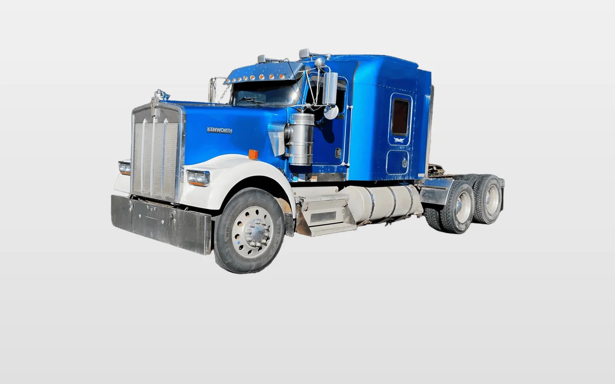 1999 Kenworth W900 - image 1