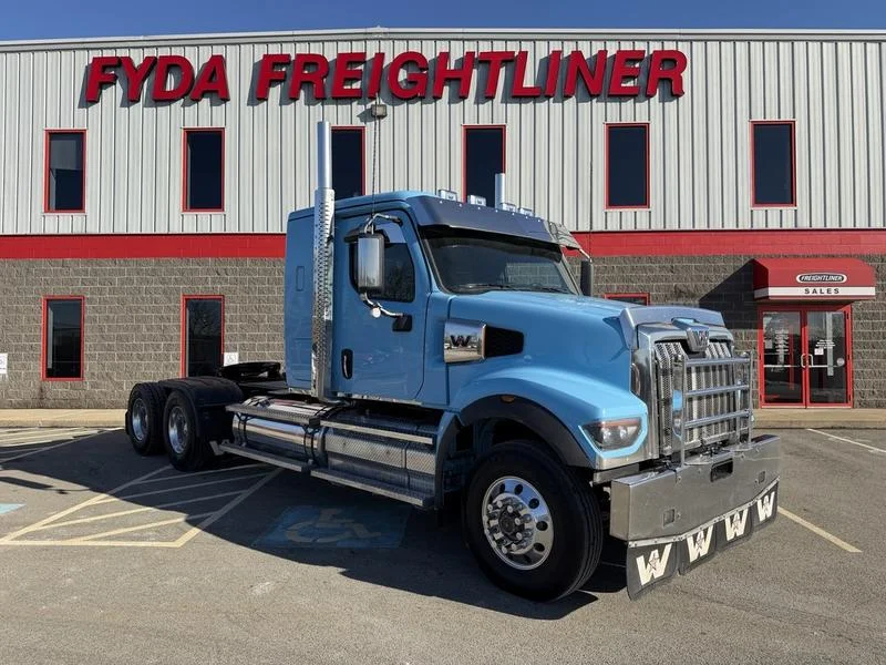 2025 Western Star 49X - image 3