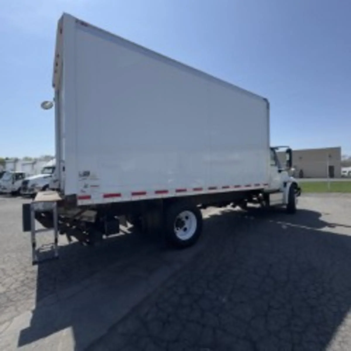 2017 International 4300 in Syracuse, NY — photo 6