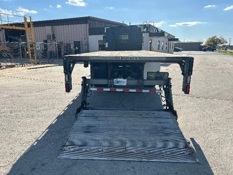 2022 Freightliner M2 106 in Tulsa, OK — photo 8