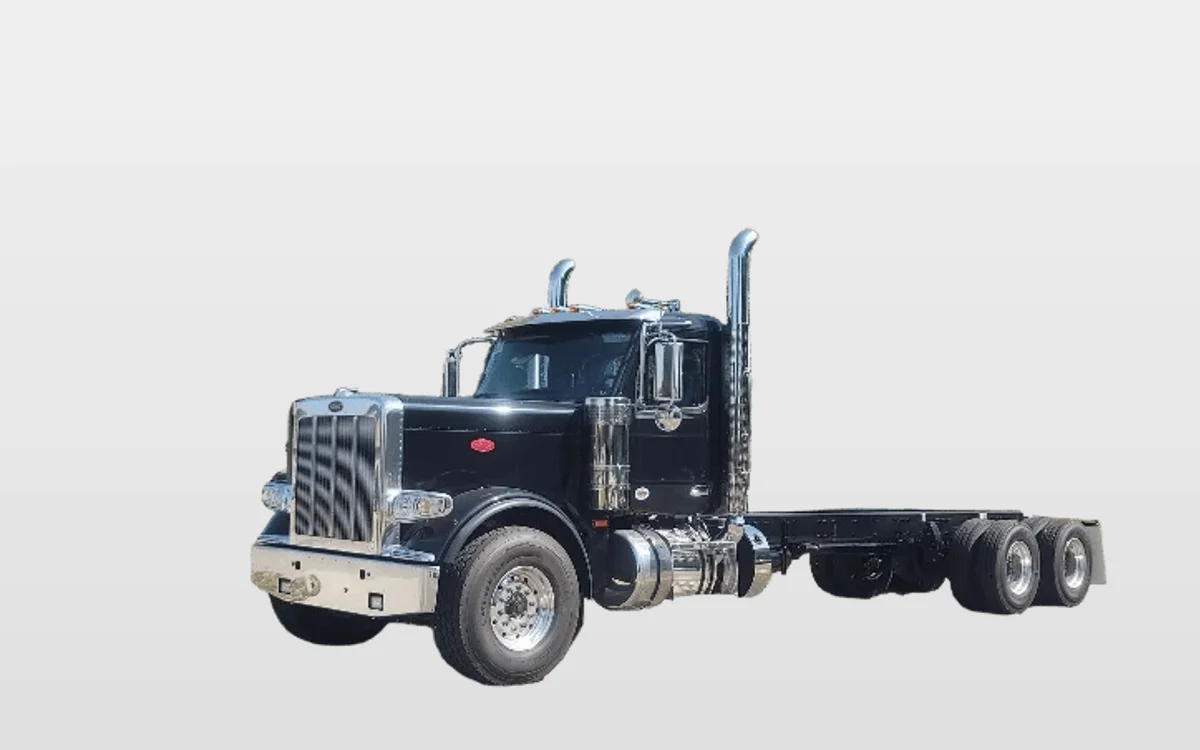 2025 Peterbilt - image 1