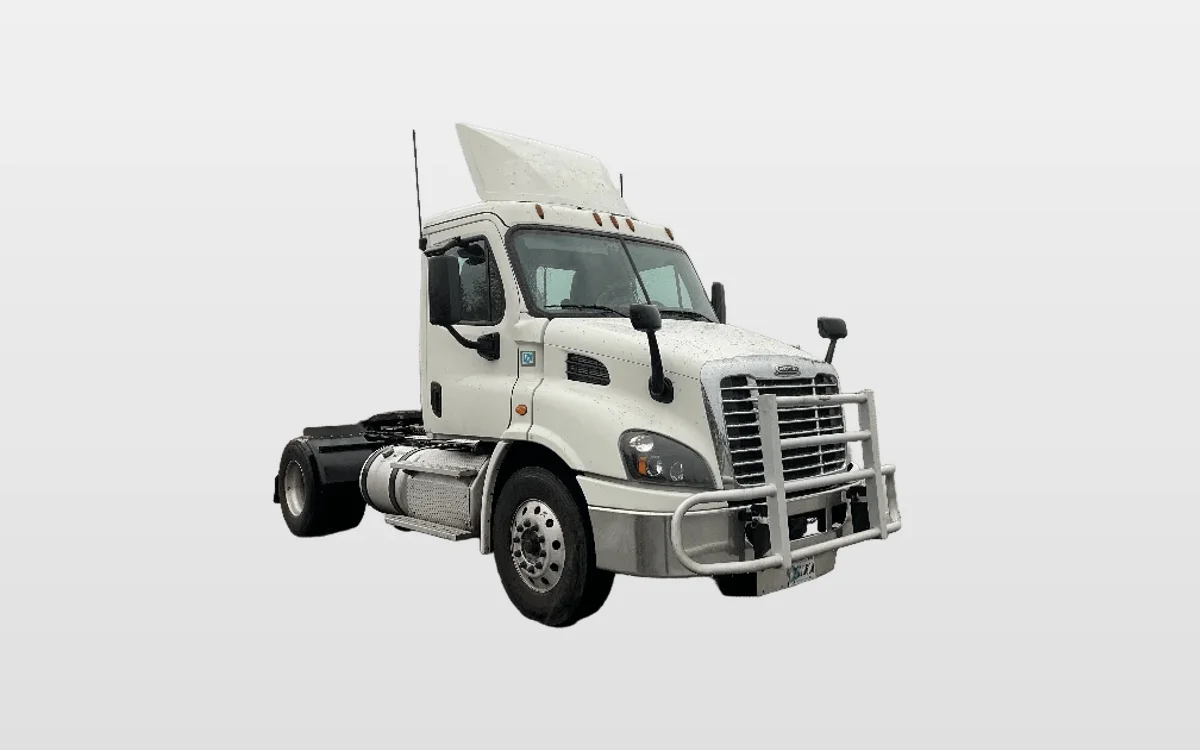 2019 Freightliner - image 1