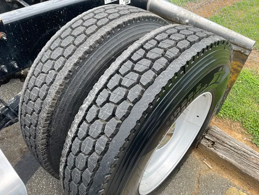 2021 Peterbilt 567 in Asheville, NC — photo 11