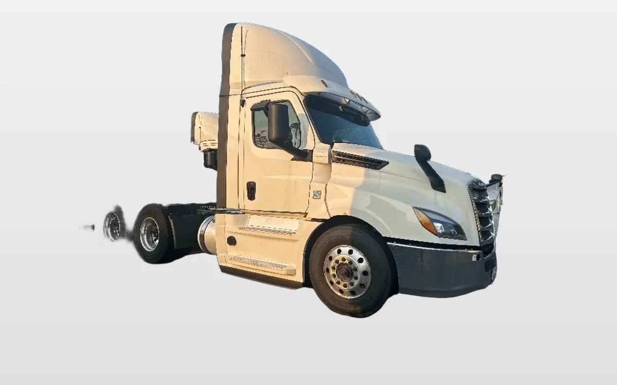2019 Freightliner - image 1