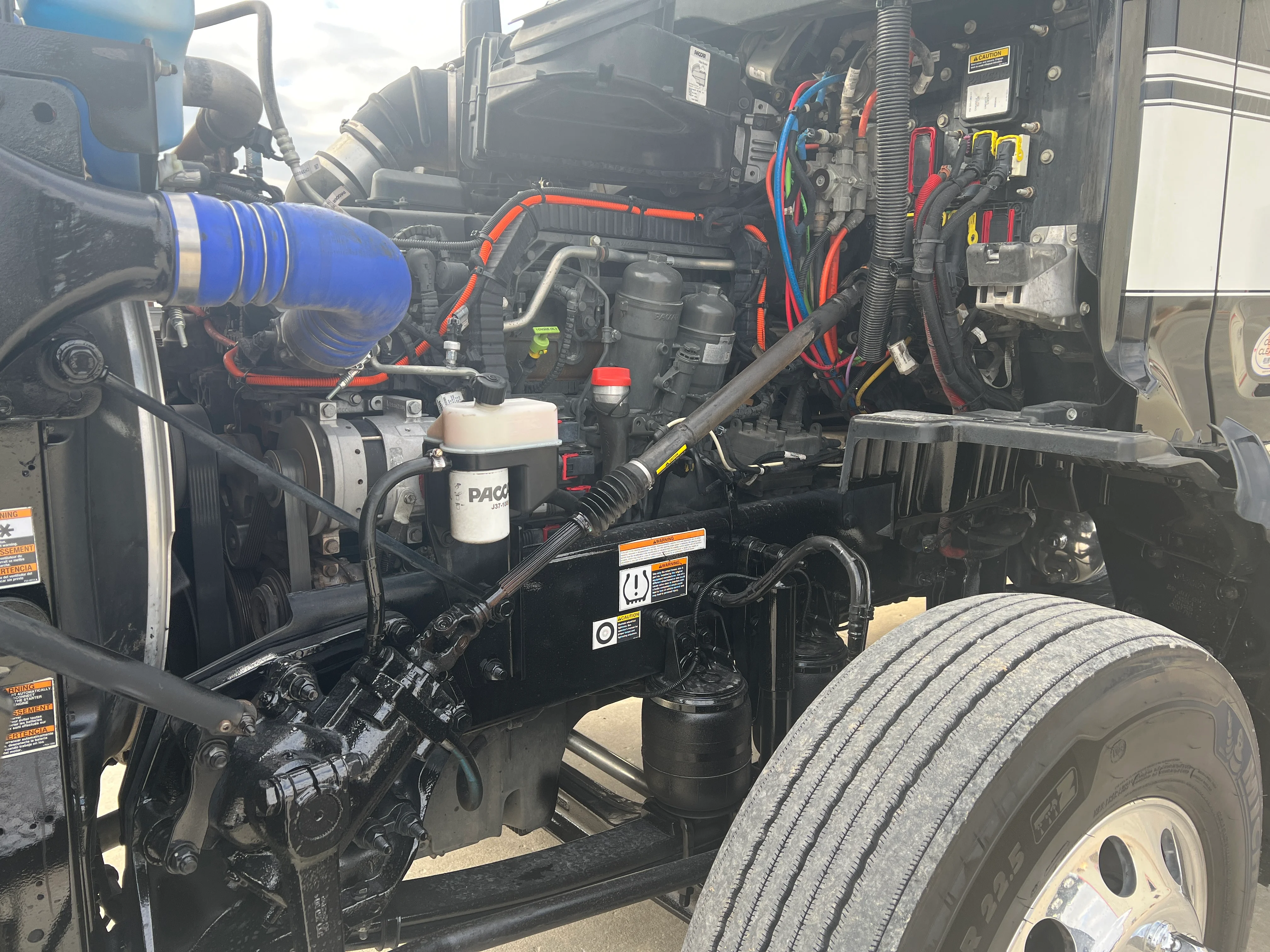 2023 Peterbilt 567 - image 16