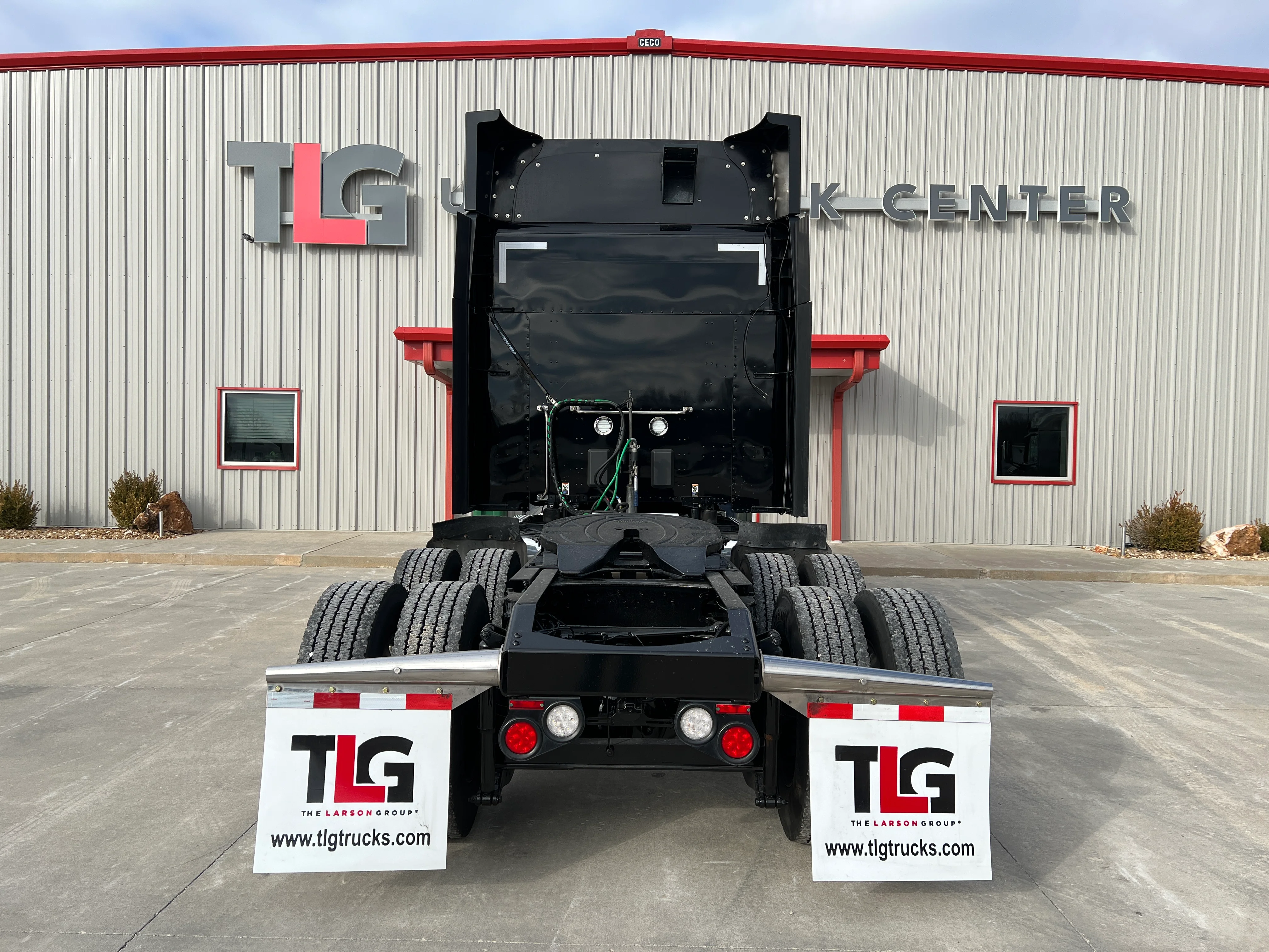 2023 Peterbilt 567 - image 5