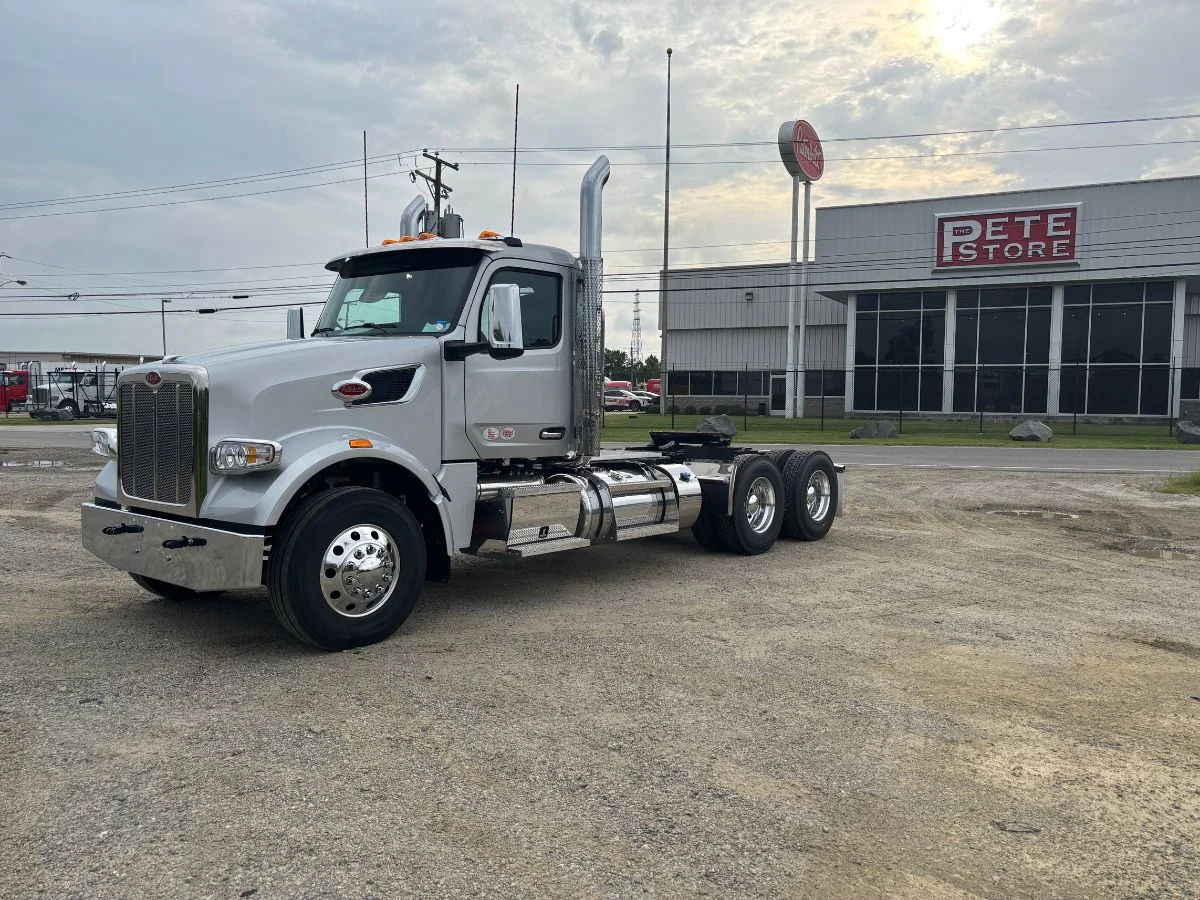 2027 Peterbilt 567 in Richmond, VA — photo 3