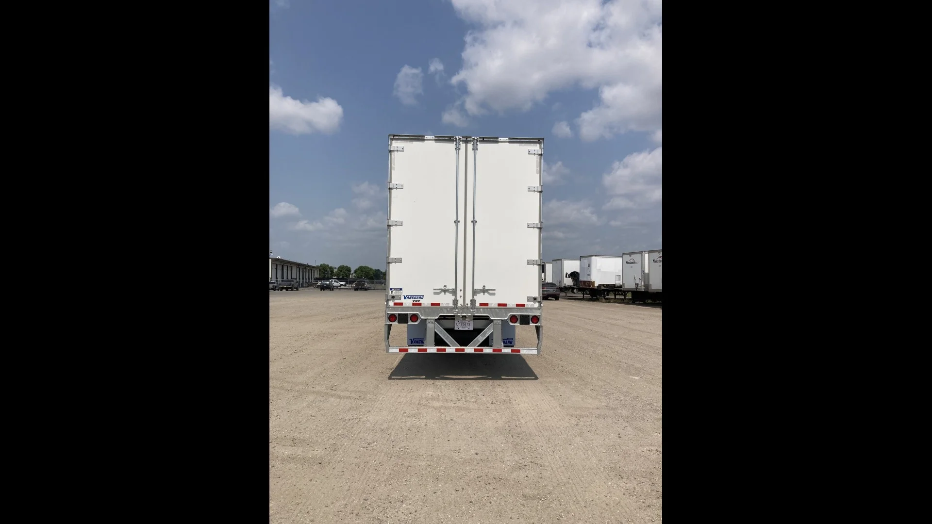 2027 Vanguard in Fargo, ND — photo 4