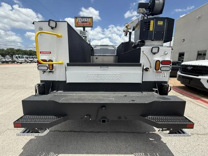 2026 Ford F-550 — photo 5