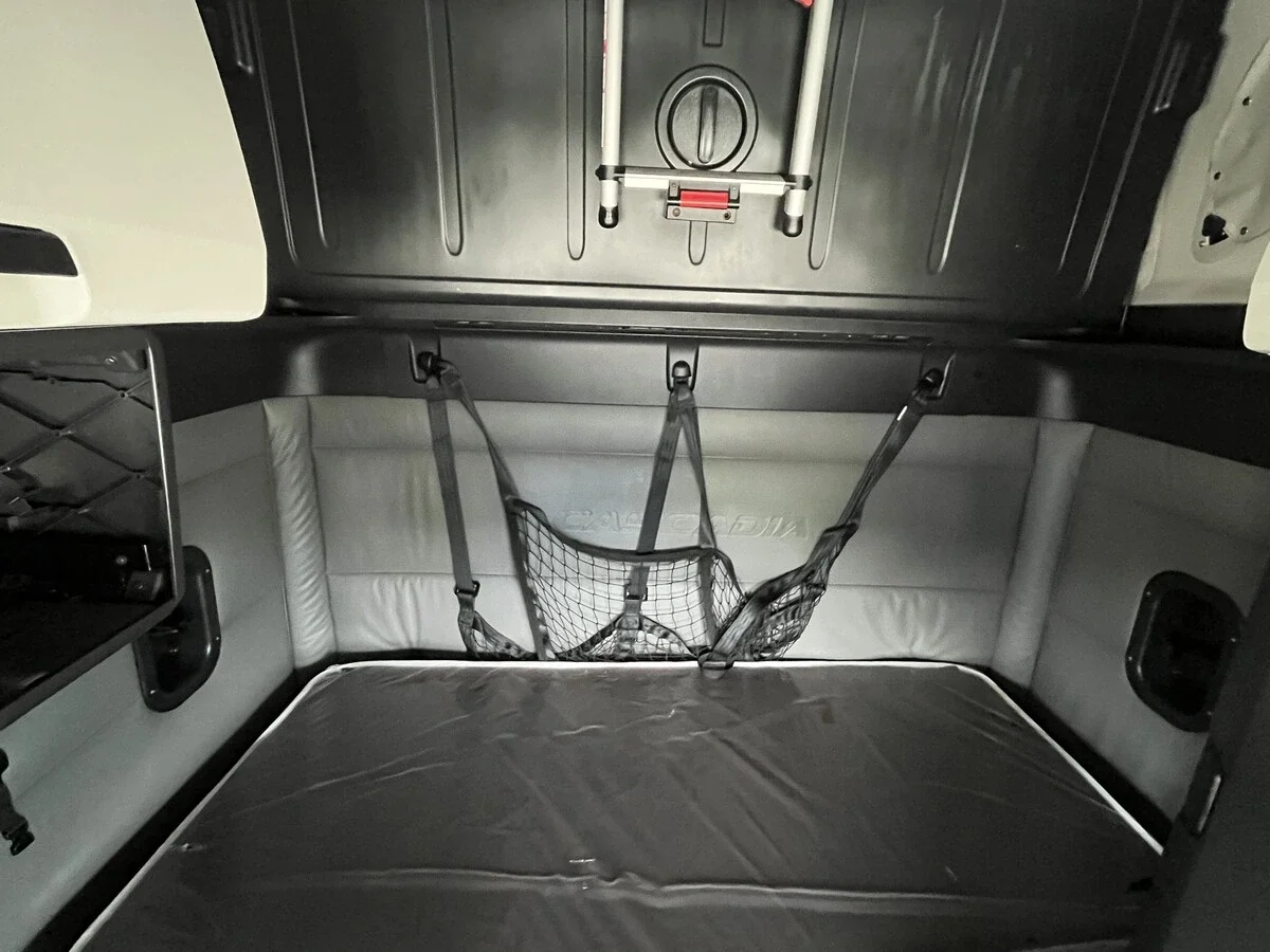 2022 Freightliner Cascadia — photo 19