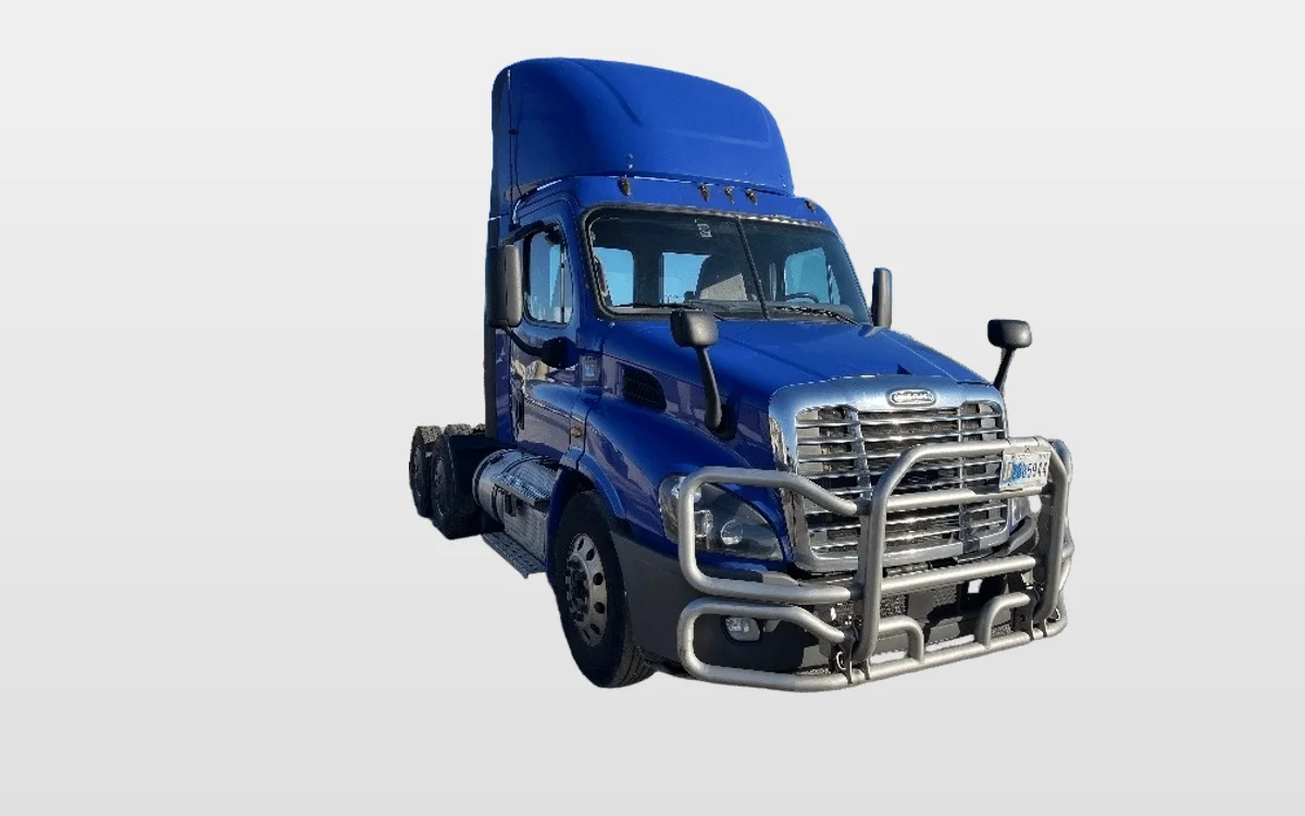 2020 Freightliner - image 1