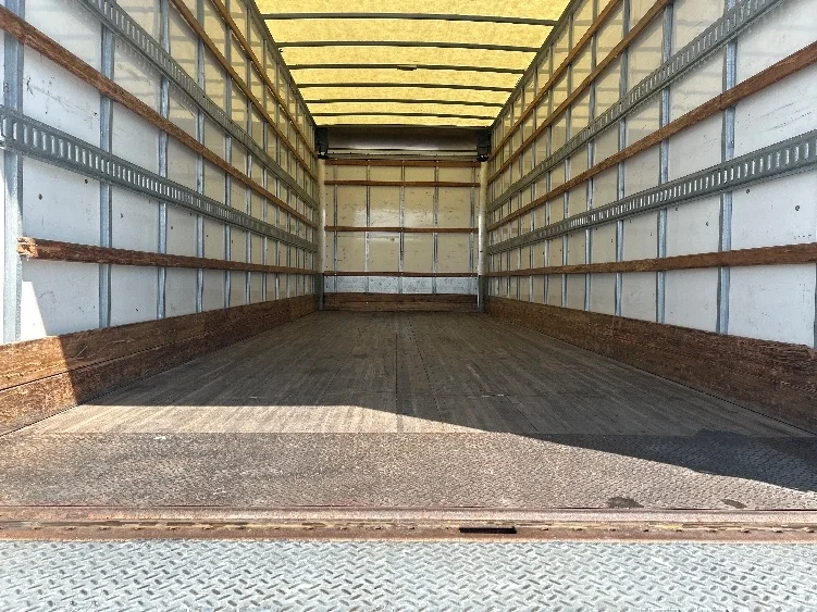 2022 Freightliner M2 106 in Memphis, TN — photo 10