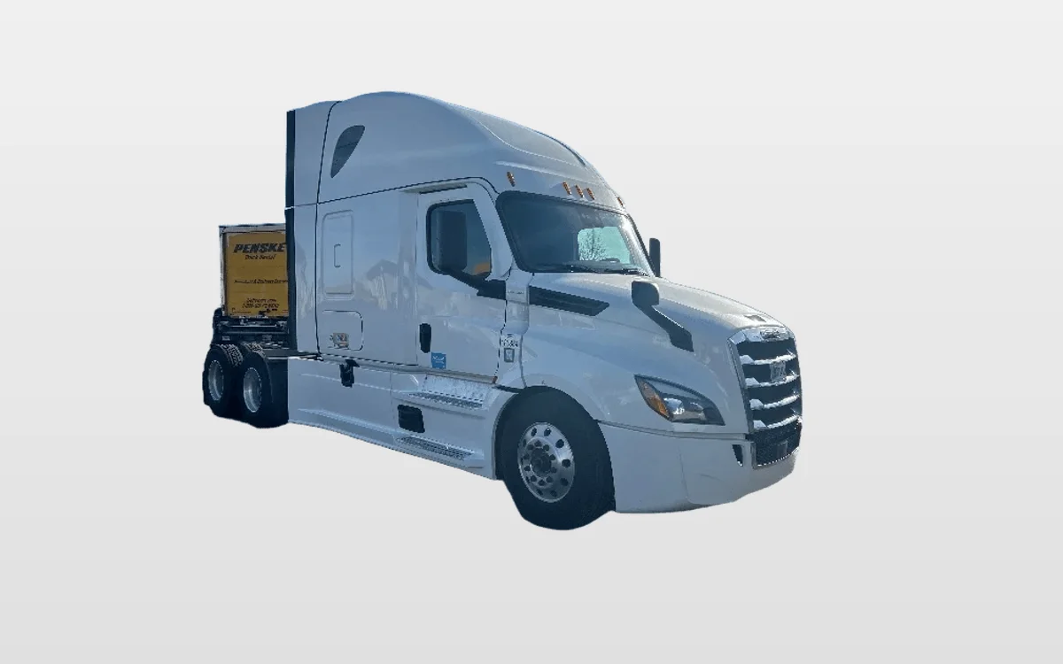 2023 Freightliner - image 1