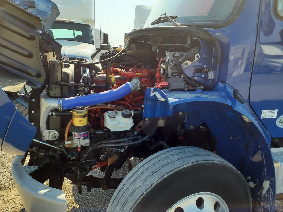 2017 Freightliner M2 106 - image 9