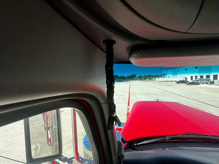 2026 Peterbilt 589 — photo 29