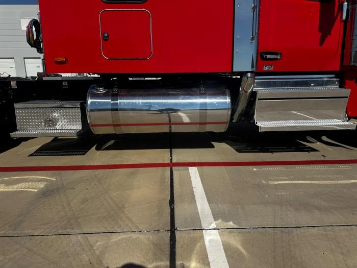 2026 Peterbilt 589 — photo 17