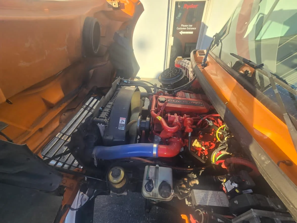 2020 Freightliner M2 106 - image 9