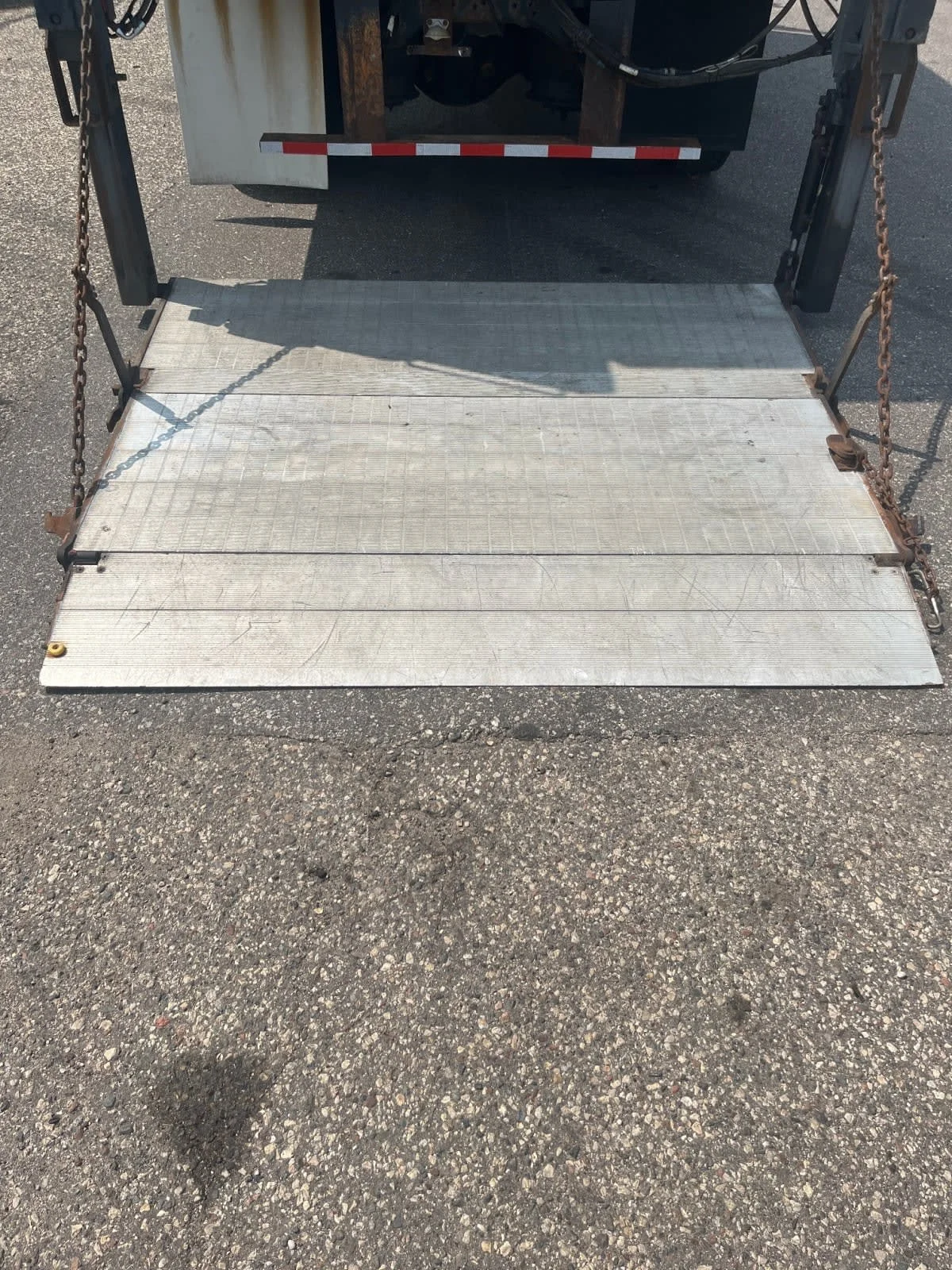 2018 Freightliner M2 106 in Minneapolis, MN — photo 11