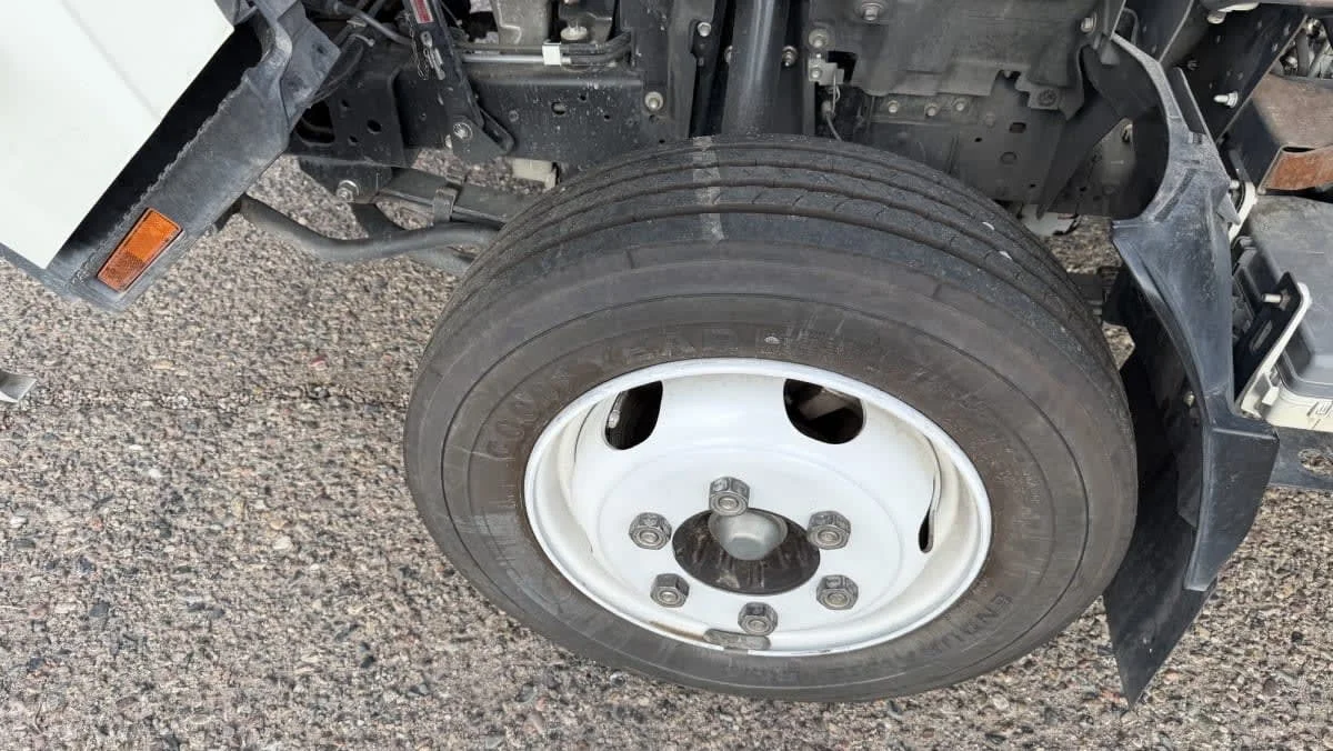 2019 Isuzu NQR in Phoenix, AZ — photo 12
