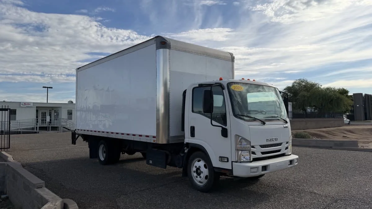 2019 Isuzu NQR in Phoenix, AZ — photo 3
