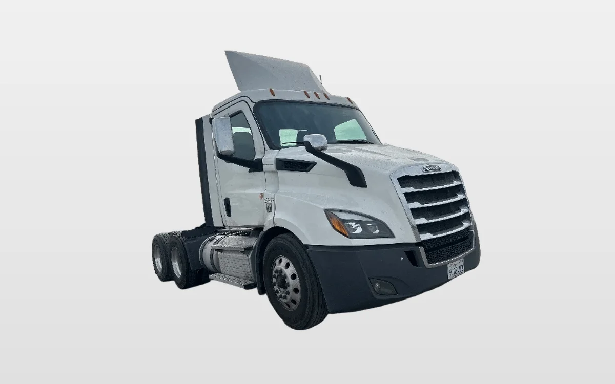 2020 Freightliner - image 1