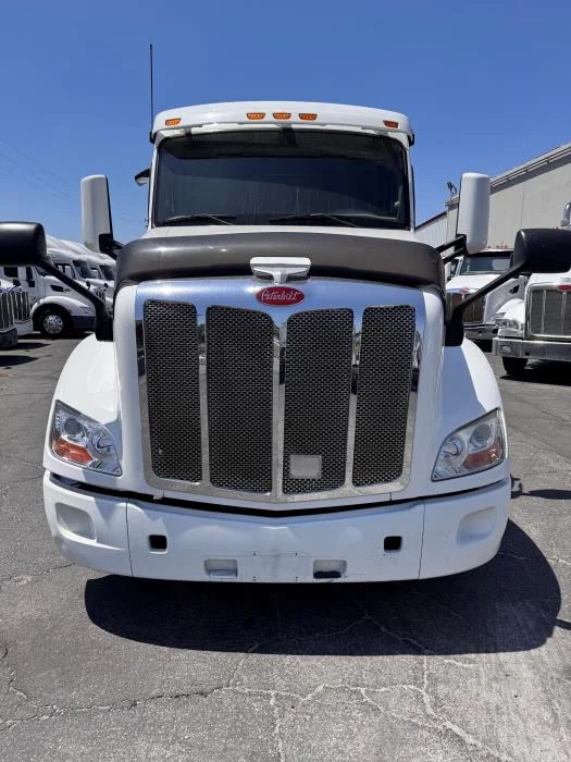 2022 Peterbilt 579 in Haines City, FL — photo 3