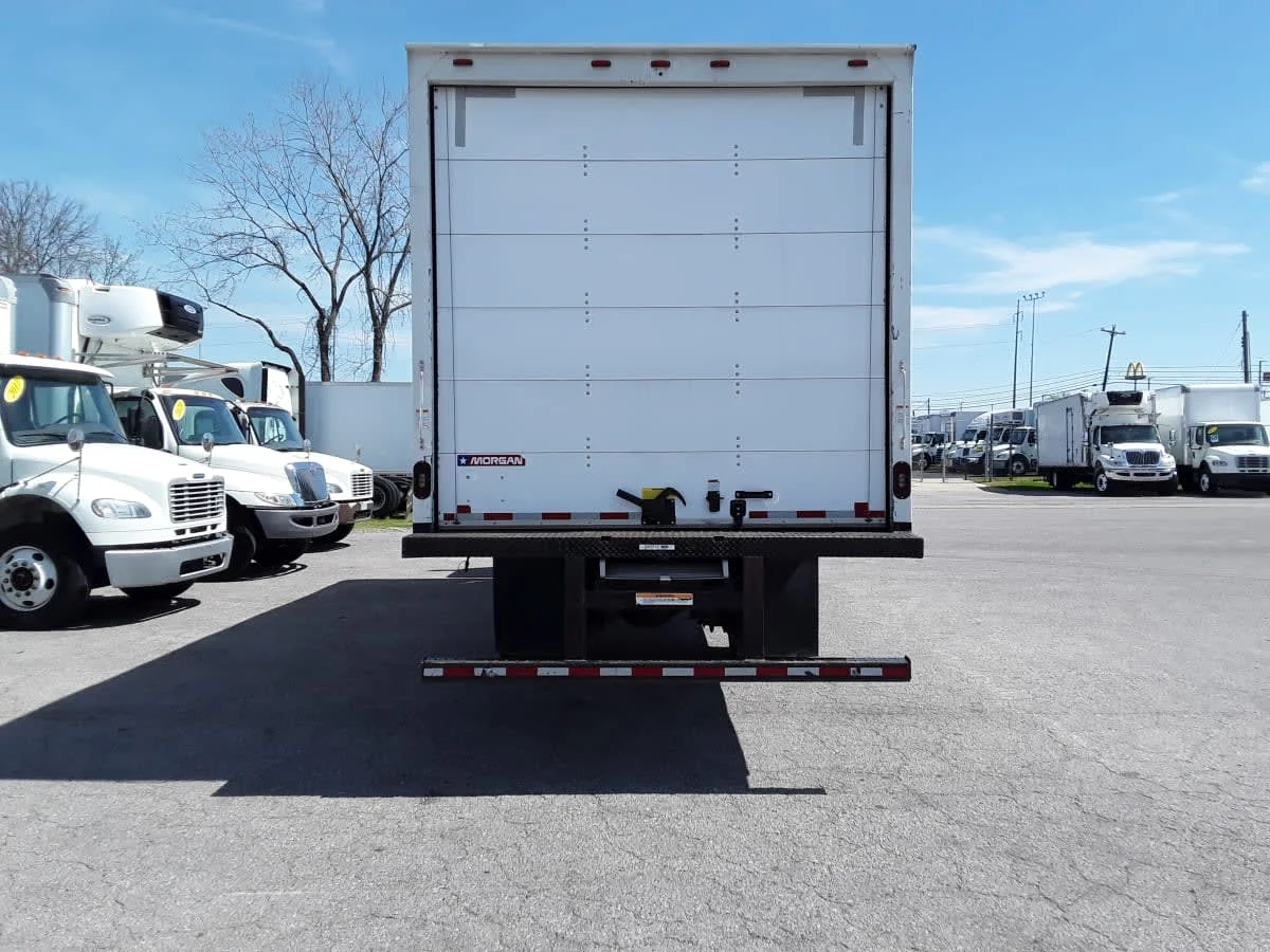 2019 Freightliner M2 106 in La Vergne, TN — photo 5