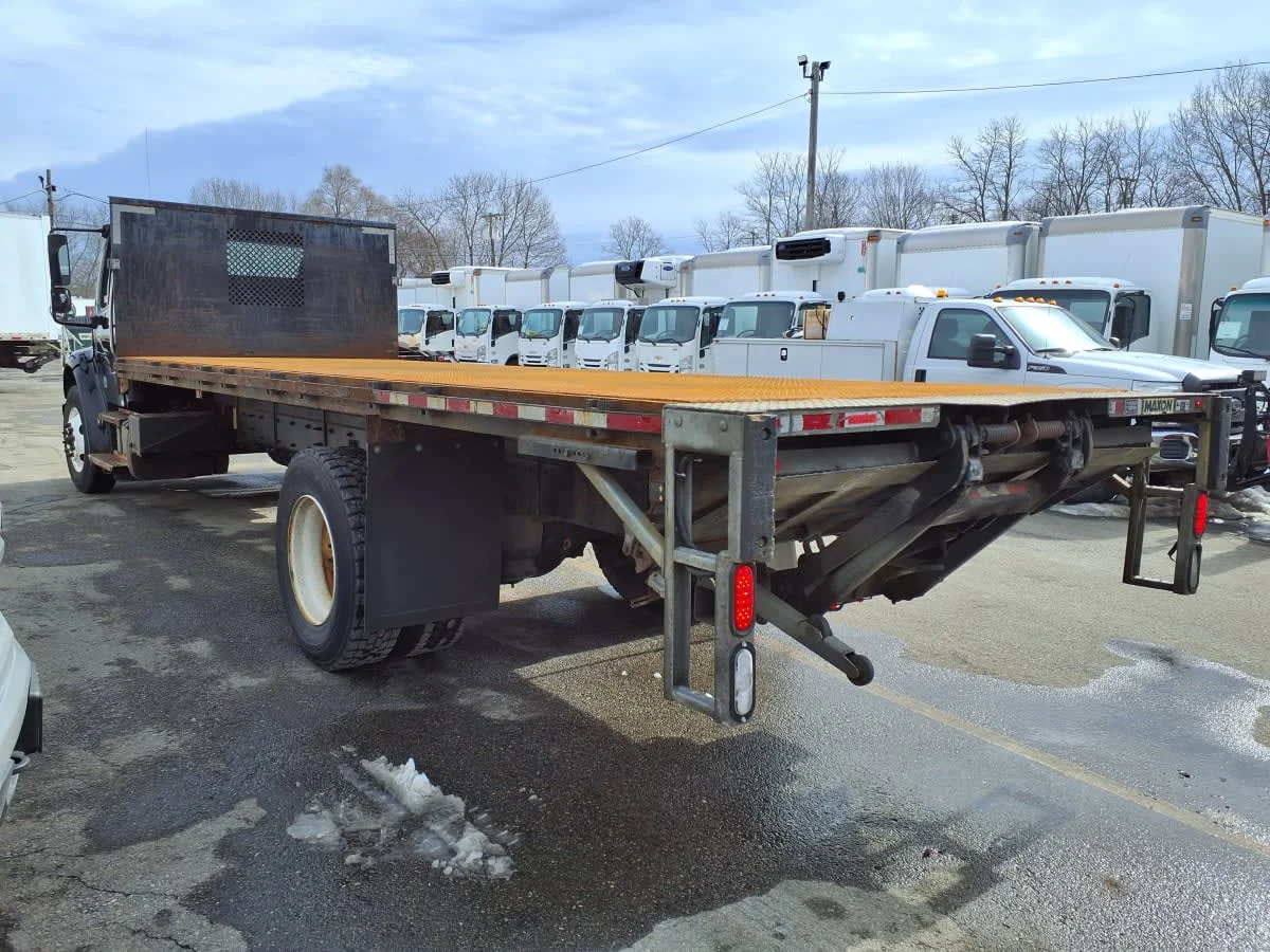 2019 Freightliner M2 106 in Salisbury, MA — photo 6