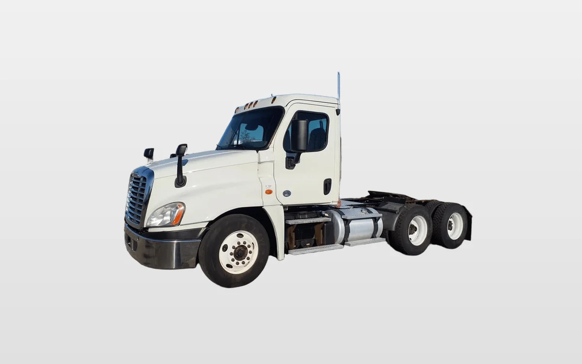 2018 Freightliner Cascadia - image 1