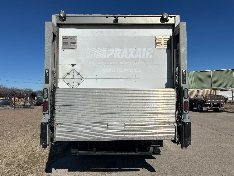 2019 Freightliner M2 106 in Waxahachie, TX — photo 7