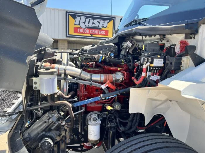 2025 International MV - image 12