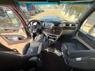 2027 Peterbilt 589 - image 6