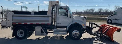 2025 Peterbilt 548 in Council Bluffs, IA — photo 4