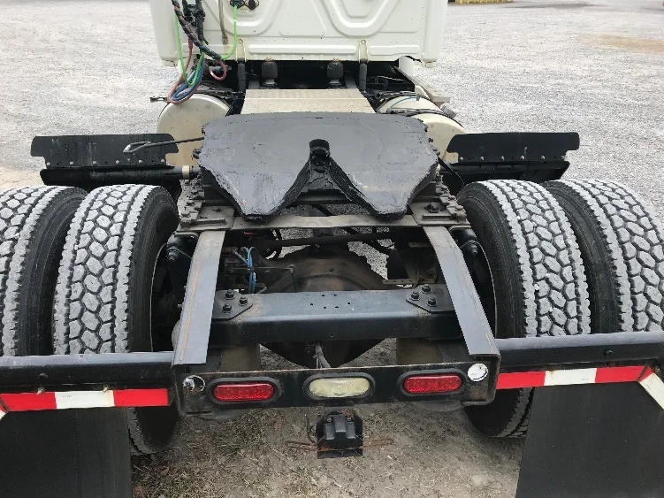 2019 Freightliner Cascadia in Morristown, TN — photo 6