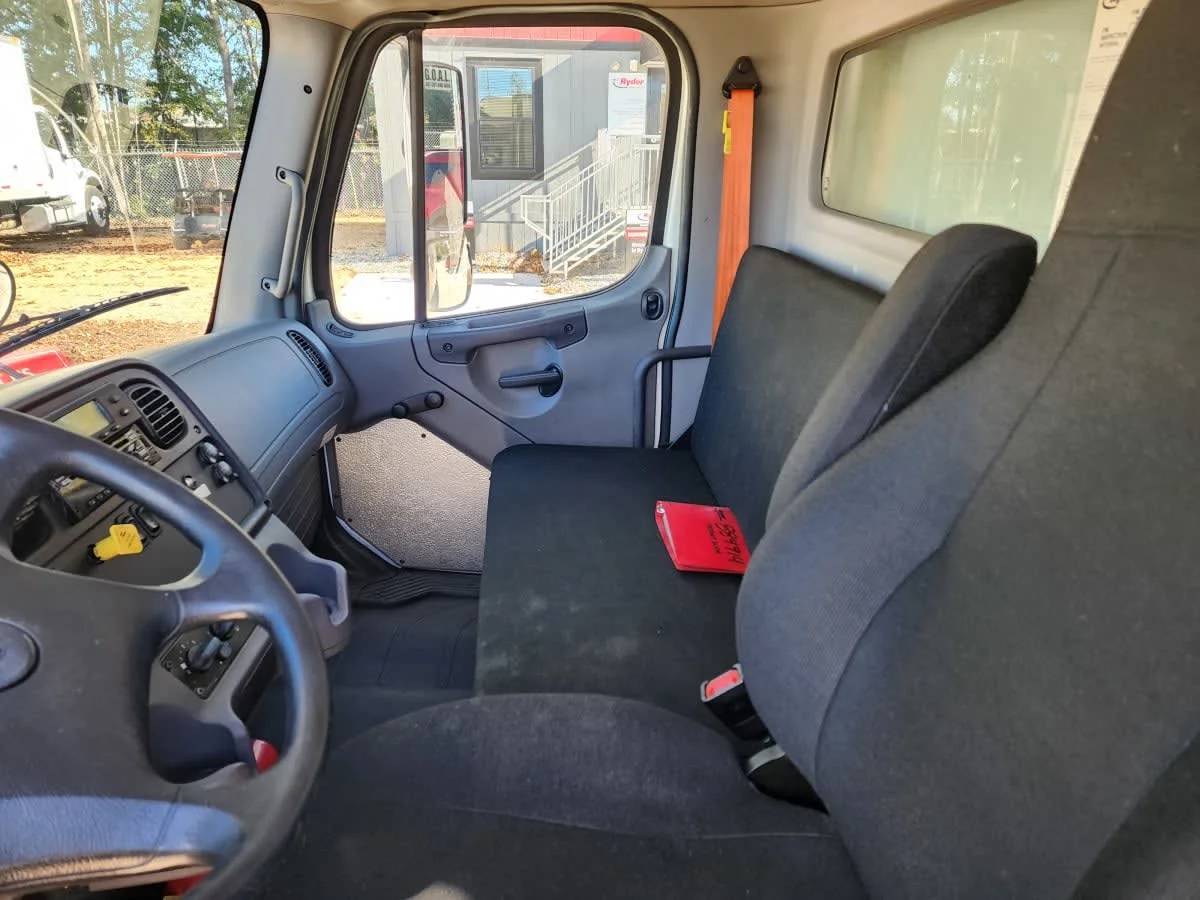 2020 Freightliner M2 106 in Greensboro, NC — photo 8